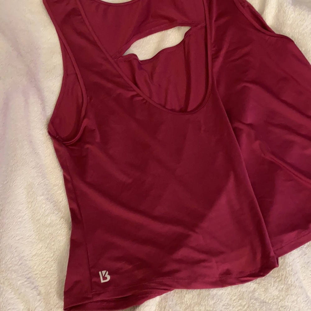 Buffbunny NWOT botanical tank - Picture 5 of 5